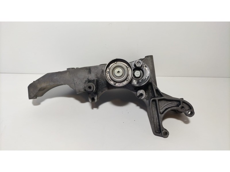 Recambio de soporte alternador para renault laguna ii (bg0) dynamique referencia OEM IAM 8200183234 73918 R