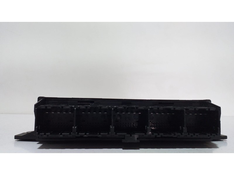 Recambio de modulo electronico para volvo xc70 kinetic awd referencia OEM IAM 8G9N19G481AA 65457 