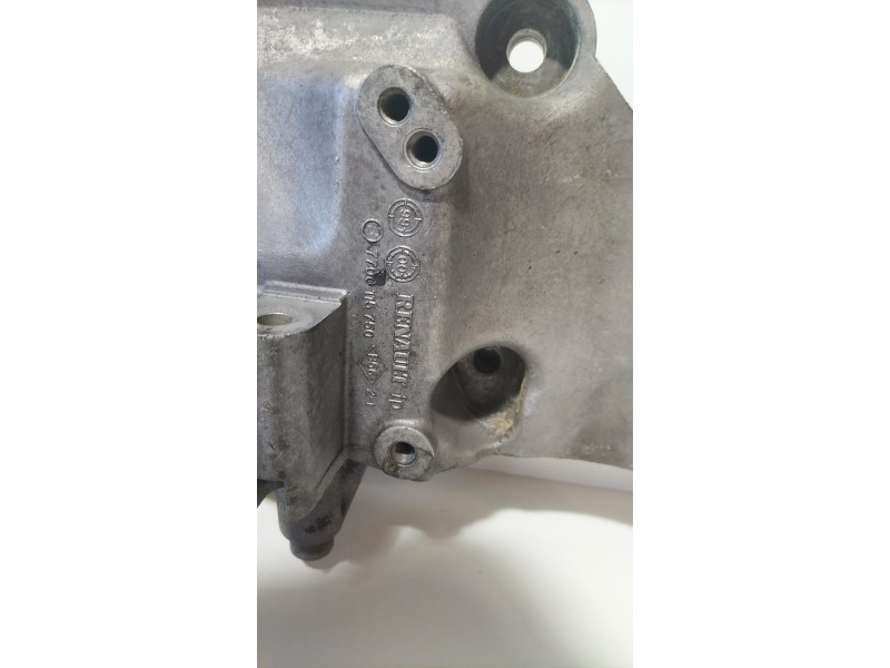 Recambio de soporte alternador para renault laguna ii (bg0) 1.9 dci diesel fap referencia OEM IAM 7700115750 73920 R