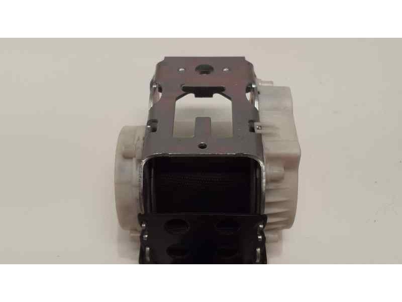 Recambio de cinturon seguridad trasero derecho para bmw x3 (e83) xdrive 20d referencia OEM IAM 33061260B 40536 