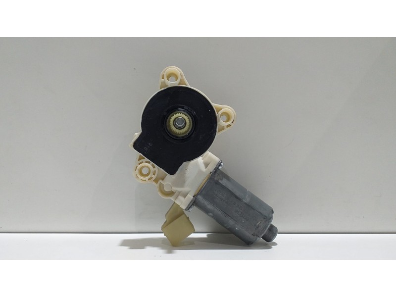 Recambio de motor elevalunas delantero derecho para mercedes-benz clase cls (w219) 280 / 300 grand edition (219.354) referencia 