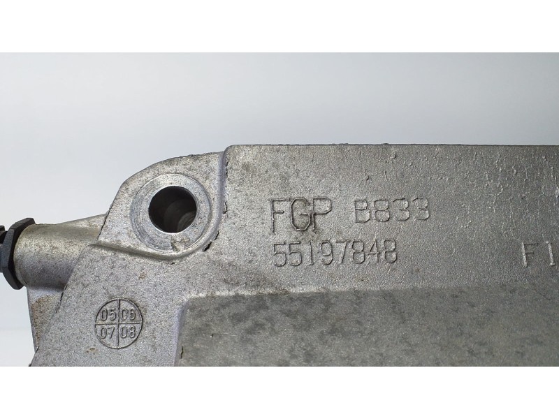 Recambio de soporte motor para opel corsa d catch me now referencia OEM IAM 55197848 73937 R