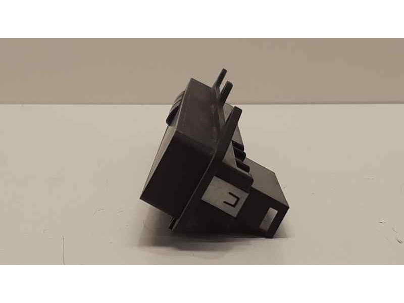 Recambio de interruptor para bmw x3 (e83) xdrive 20d referencia OEM IAM 61313427953 40538 
