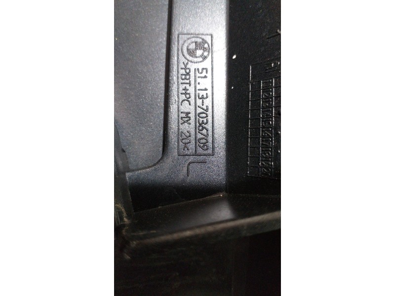 Recambio de portamatriculas para bmw serie 7 (e65/e66) 735i referencia OEM IAM 51138223241 56407 