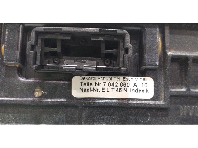 Recambio de molduras delanteras para bmw serie 7 (e65/e66) 735i referencia OEM IAM 7042660 53410 