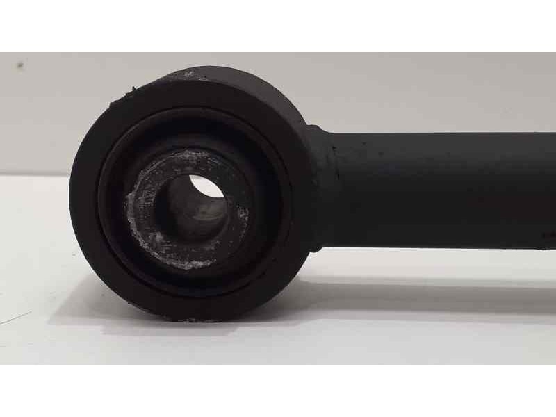 Recambio de tirante trasero derecho para nissan terrano/terrano.ii (r20) avenue referencia OEM IAM  40704 