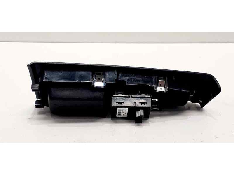 Recambio de mando elevalunas trasero derecho para bmw serie 2 active tourer (f45) 218d referencia OEM IAM 920810702 41015 