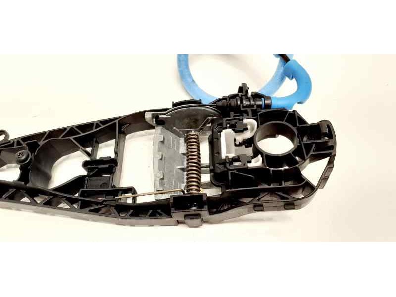 Recambio de maneta exterior delantera derecha para bmw serie 2 active tourer (f45) 218d referencia OEM IAM 7401210 41023 