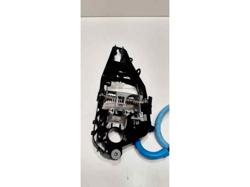 Recambio de maneta exterior delantera izquierda para bmw serie 2 active tourer (f45) 218d referencia OEM IAM  41115 