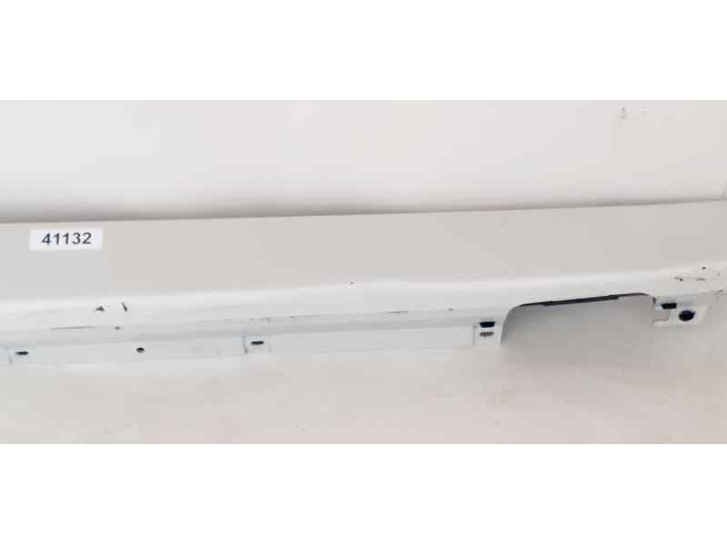 Recambio de estribos laterales para bmw serie 2 active tourer (f45) 218d referencia OEM IAM  41132 