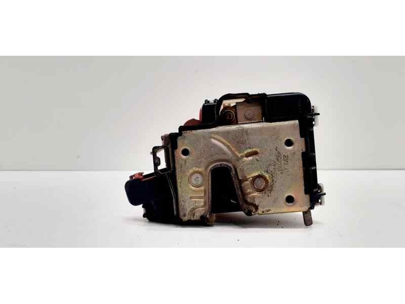 Recambio de cerradura puerta trasera derecha para volkswagen golf iii berlina (1h1) cl referencia OEM IAM 1H4839016 41249 