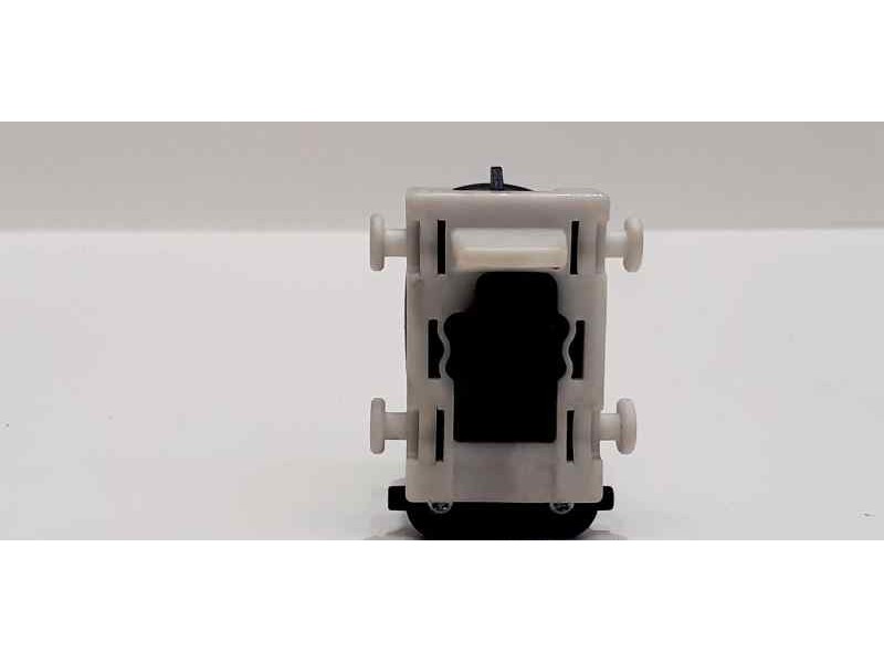 Recambio de mando elevalunas delantero derecho para mercedes-benz clase clk (w209) coupe 220 cdi (209.308) referencia OEM IAM A2