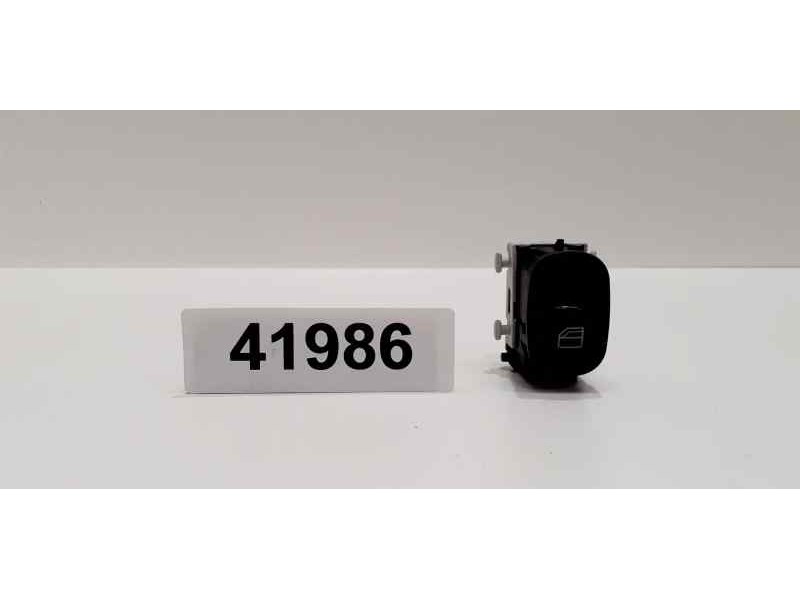 Recambio de mando elevalunas trasero izquierdo para mercedes-benz clase clk (w209) coupe 220 cdi (209.308) referencia OEM IAM A2