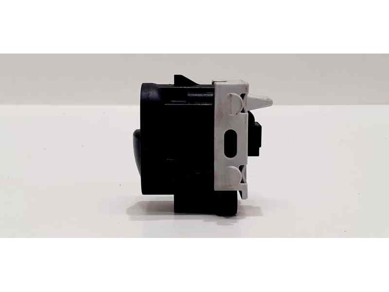 Recambio de mando elevalunas trasero izquierdo para mercedes-benz clase clk (w209) coupe 220 cdi (209.308) referencia OEM IAM A2