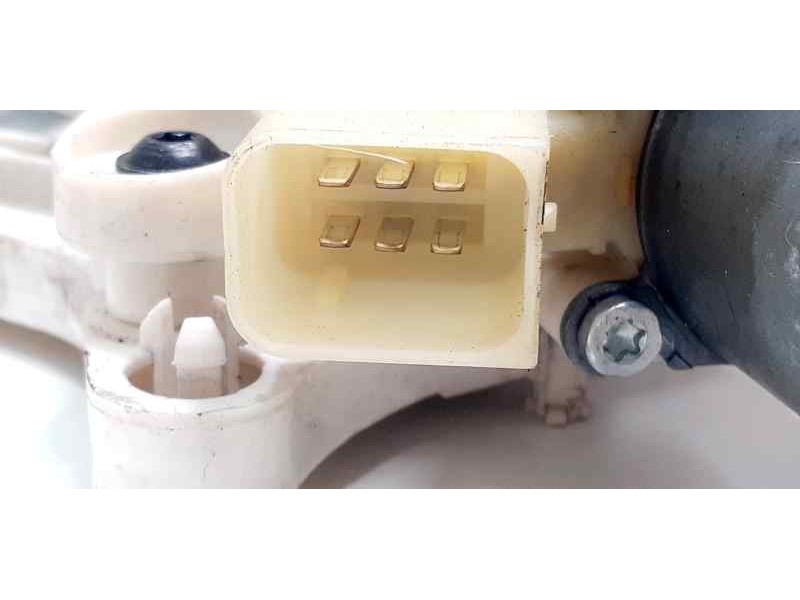 Recambio de elevalunas delantero derecho para mercedes-benz clase clk (w209) coupe 220 cdi (209.308) referencia OEM IAM A2308200