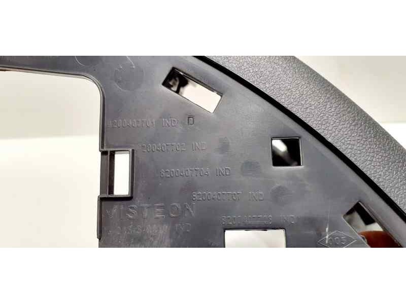 Recambio de salpicadero para renault clio iii exception referencia OEM IAM 8200407704 41742 