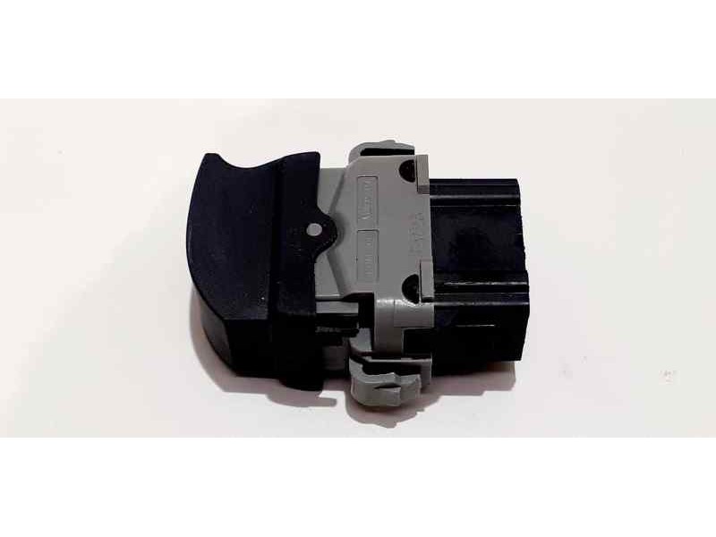 Recambio de mando elevalunas trasero derecho para renault clio iii exception referencia OEM IAM 214936B 41776 