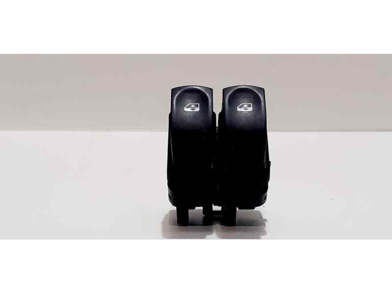 Recambio de mando elevalunas delantero izquierdo para renault clio iii exception referencia OEM IAM  41779 