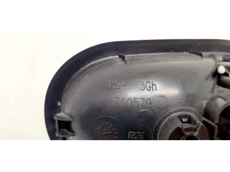Recambio de maneta interior delantera izquierda para renault clio iii exception referencia OEM IAM 310579 41801 