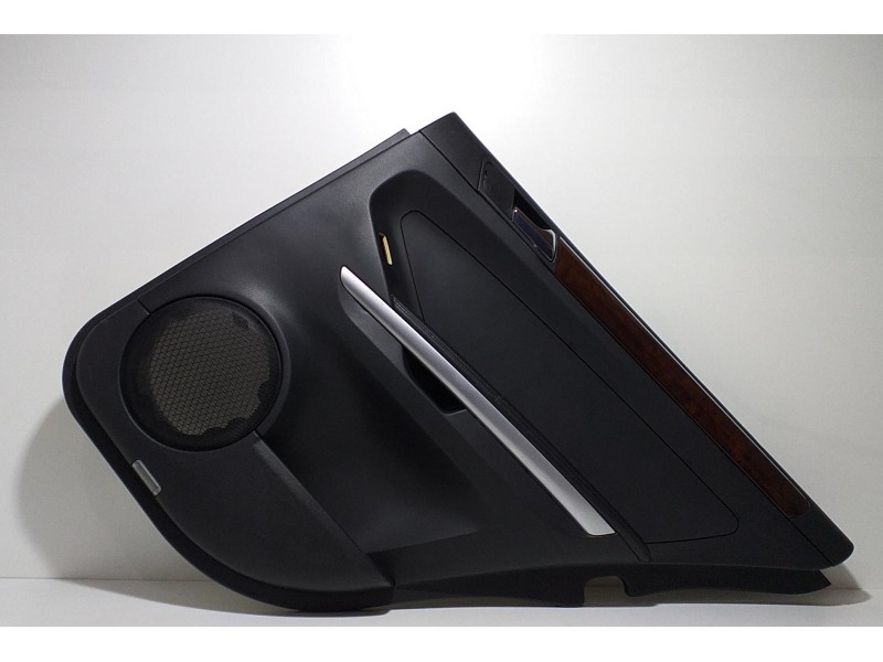 Recambio de guarnecido puerta trasera derecha para mercedes-benz clase m (w164) 500 (164.175) referencia OEM IAM M113964 58220 