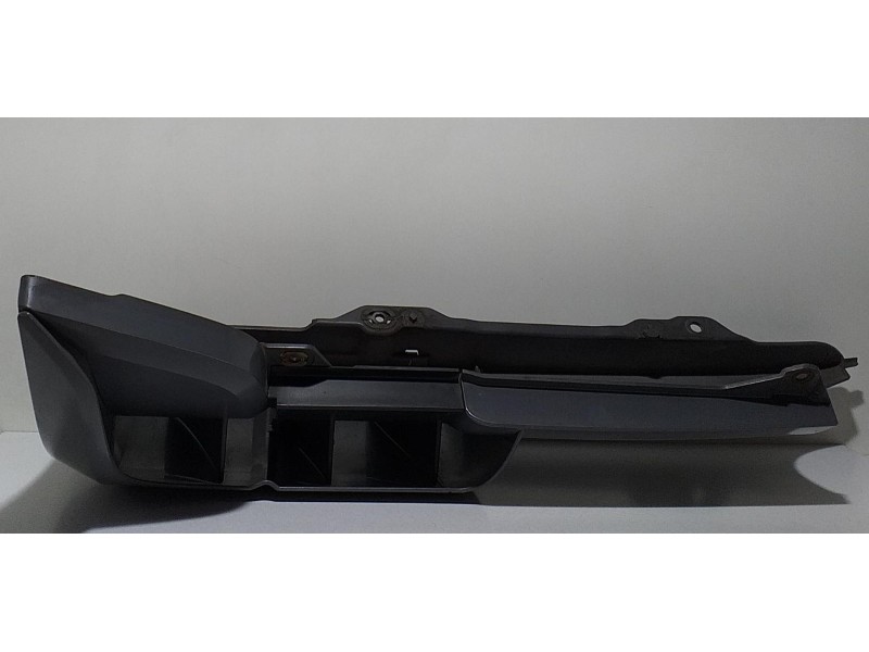 Recambio de moldura para mercedes-benz actros 2/3 2 - ejes / 6 cil. 1841 4x2 om 501 la l (largo) referencia OEM IAM A9438840023 