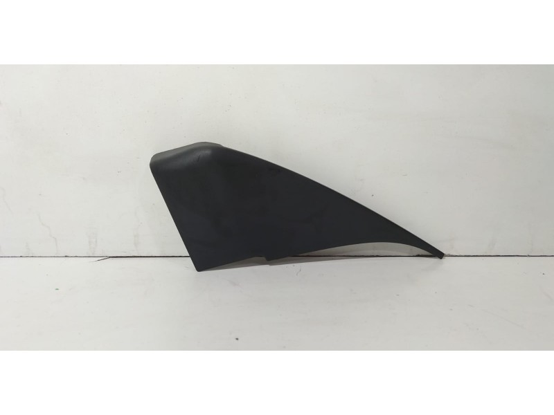 Recambio de molduras delanteras para audi a6 allroad quattro (4fh) 3.0 tdi referencia OEM IAM 4F0858706B 77917 R