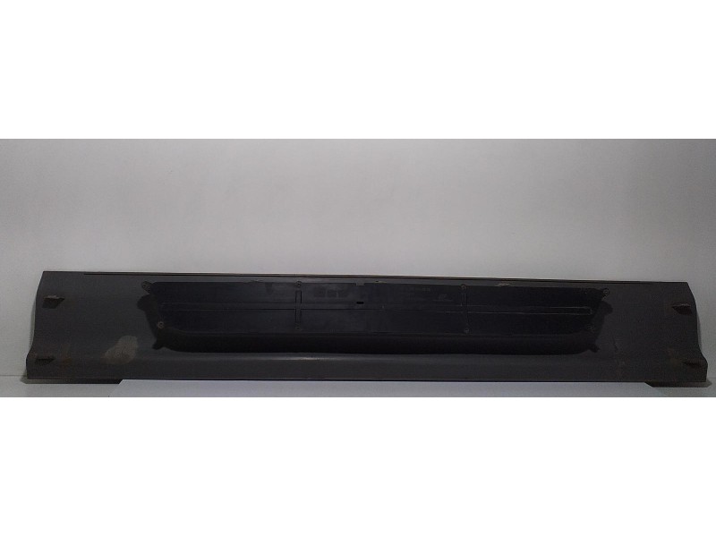 Recambio de paragolpes delantero para mercedes-benz actros 2/3 2 - ejes / 6 cil. 1841 4x2 om 501 la l (largo) referencia OEM IAM