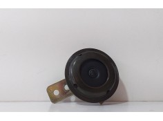 Recambio de claxon para derbi senda 125 senda 125 r referencia OEM IAM HONDAJD09E 68703 