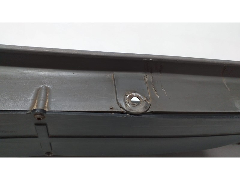 Recambio de paragolpes delantero para mercedes-benz actros 2/3 2 - ejes / 6 cil. 1841 4x2 om 501 la l (largo) referencia OEM IAM