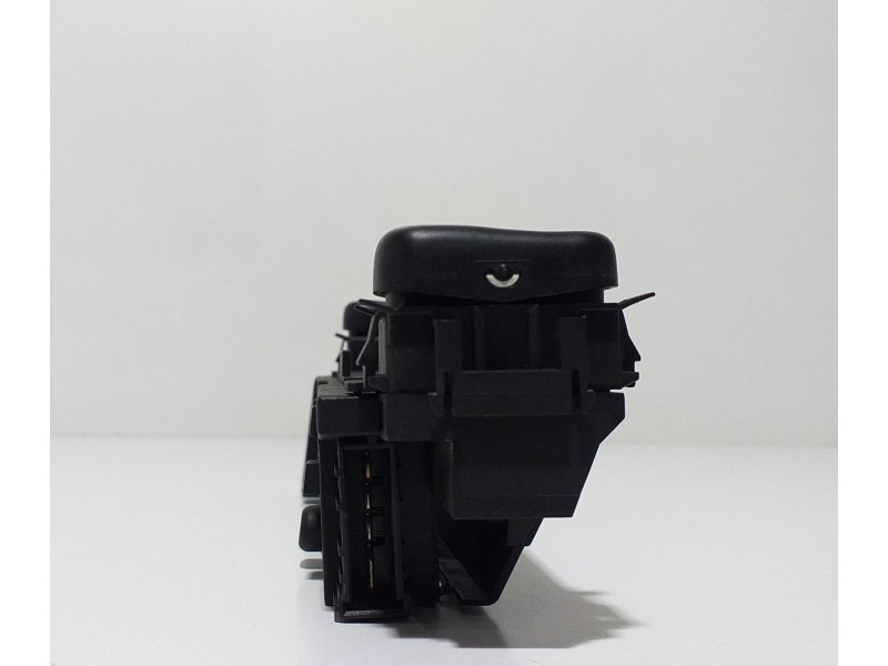 Recambio de intercooler para mercedes-benz clase slk (w170) roadster 230 compressor (170.447) referencia OEM IAM 2108200151 5827