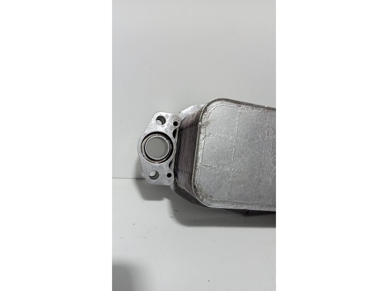 Recambio de enfriador aceite motor para land rover discovery 4 3.0 td v6 cat referencia OEM IAM 5989070371 75620 R