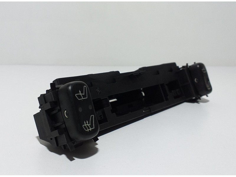 Recambio de intercooler para mercedes-benz clase slk (w170) roadster 230 compressor (170.447) referencia OEM IAM 2108200151 5827