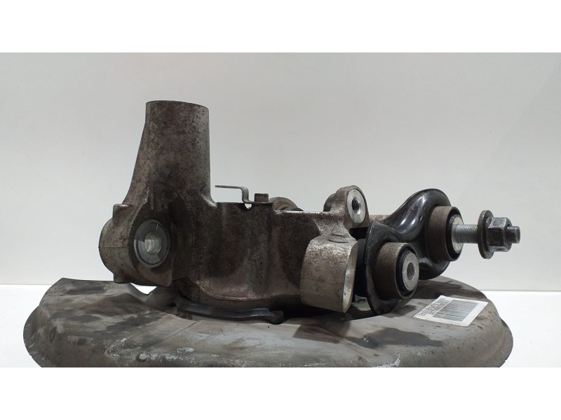 Recambio de mangueta trasera derecha para bmw serie 6 coupe (e63) 630i referencia OEM IAM N52B30AF 54416 