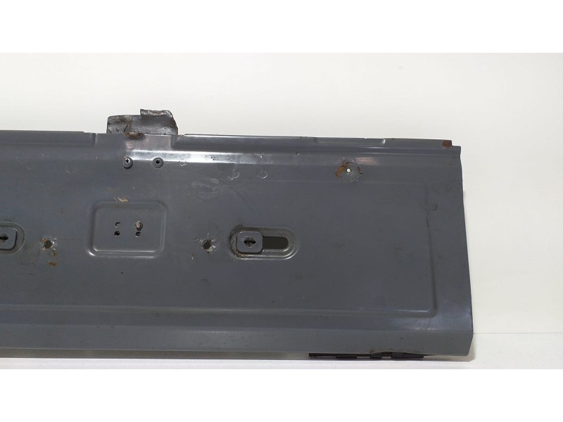 Recambio de portamatriculas para mercedes-benz actros 2/3 2 - ejes / 6 cil. 1841 4x2 om 501 la l (largo) referencia OEM IAM A943