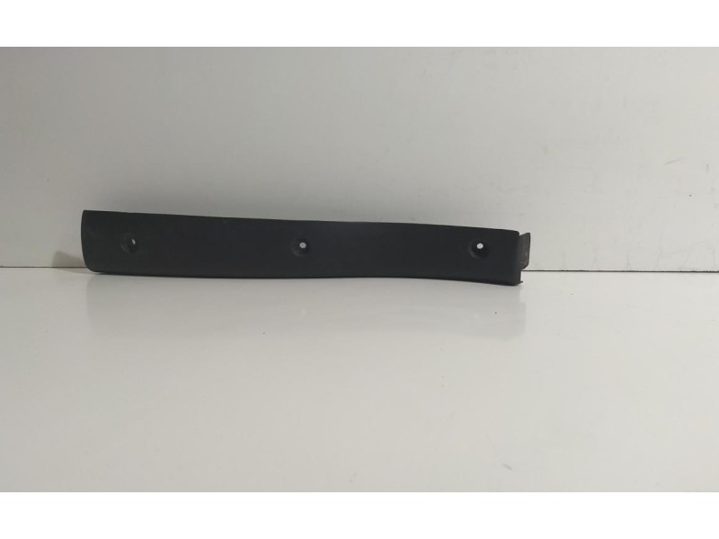 Recambio de molduras delanteras para peugeot boxer caja cerr. techo sobreelev. (rs3200)(230)(´02) 1800 td techo elevado referenc