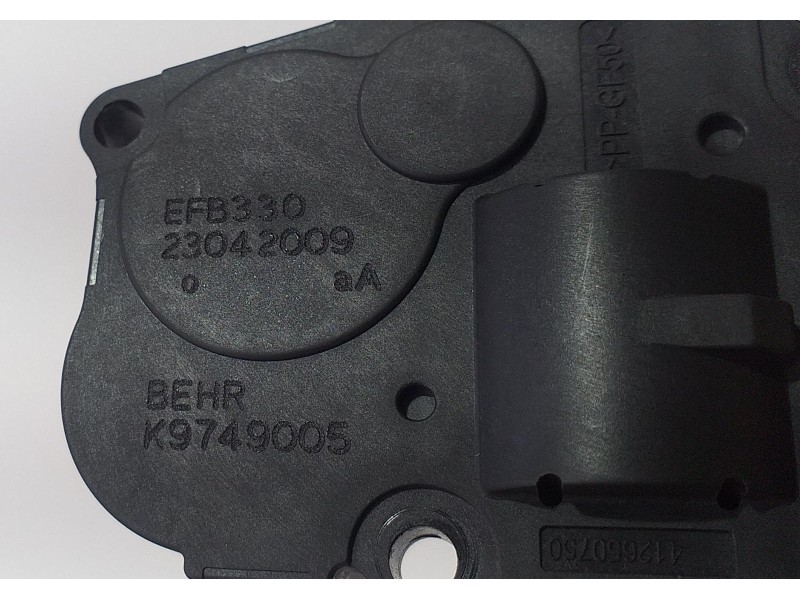 Recambio de motor apertura trampillas climatizador para audi q5 (8r) 3.0 tdi referencia OEM IAM EFB330 68722 