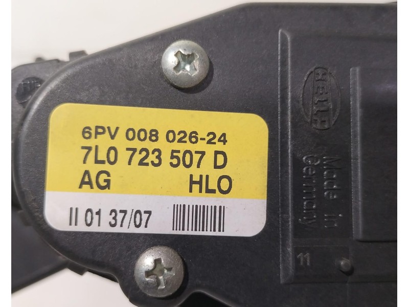 Recambio de potenciometro pedal para volkswagen touareg (7l6) tdi v6 +motion referencia OEM IAM 7L0923507D 77923 