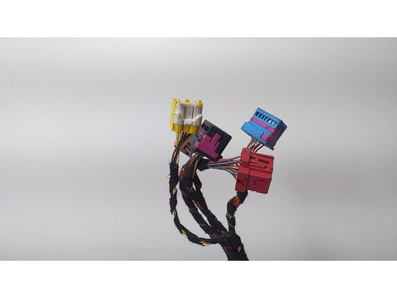 Recambio de caja reles / fusibles para audi q5 (8r) 3.0 tdi referencia OEM IAM TAB026068Q 68727 