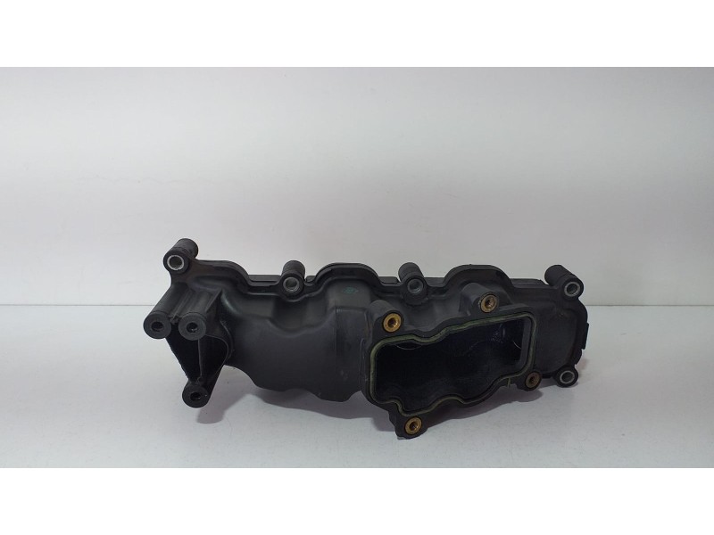 Recambio de colector admision para audi q5 (8r) 3.0 tdi referencia OEM IAM 059129712BG 68728 