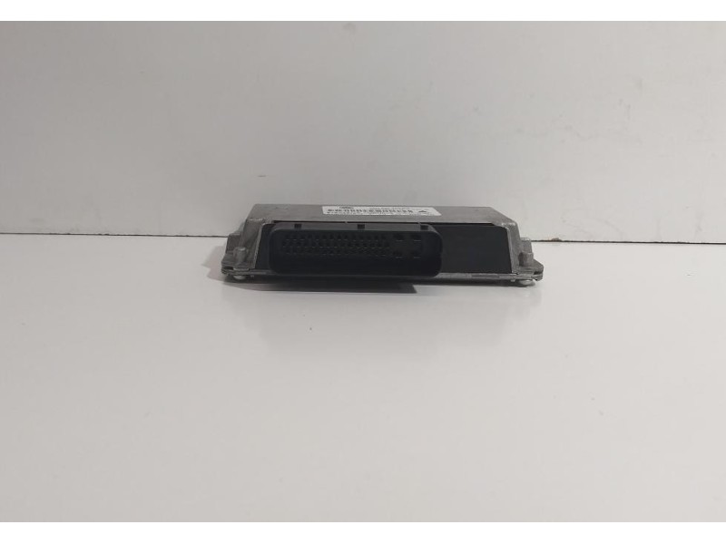 Recambio de centralita cambio automatico para volkswagen touareg (7l6) tdi v6 +motion referencia OEM IAM 0AD927755BG 77883 