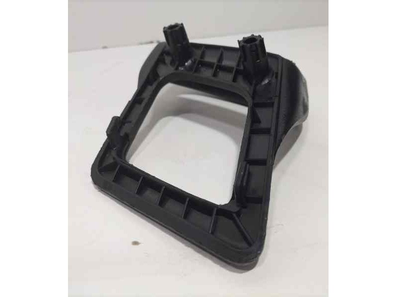 Recambio de maneta interior delantera derecha para seat ibiza (6k) glx referencia OEM IAM AAZ 82066 