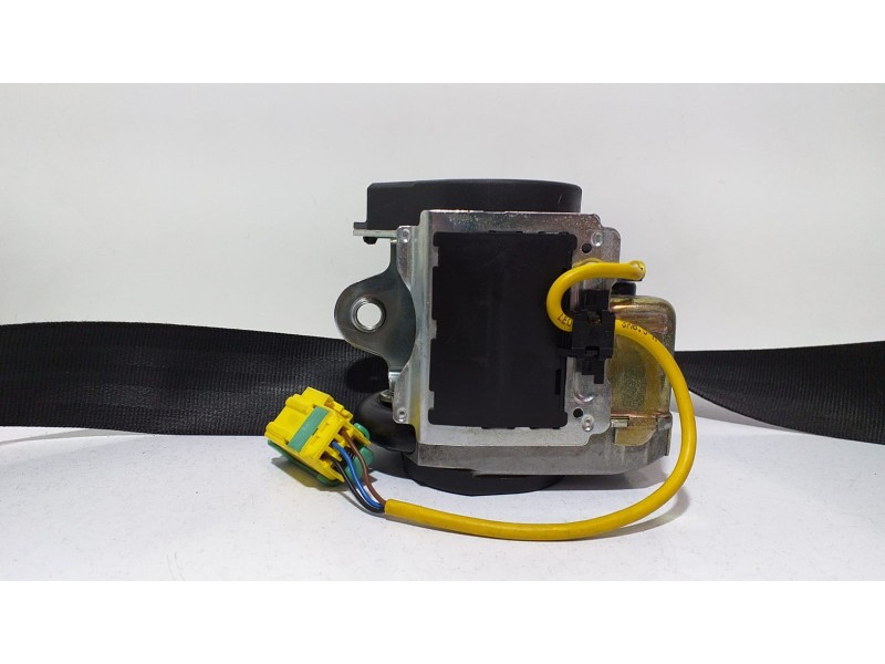 Recambio de cinturon seguridad delantero derecho para volkswagen touareg (7la) v6 referencia OEM IAM 7L0857706E 66122 