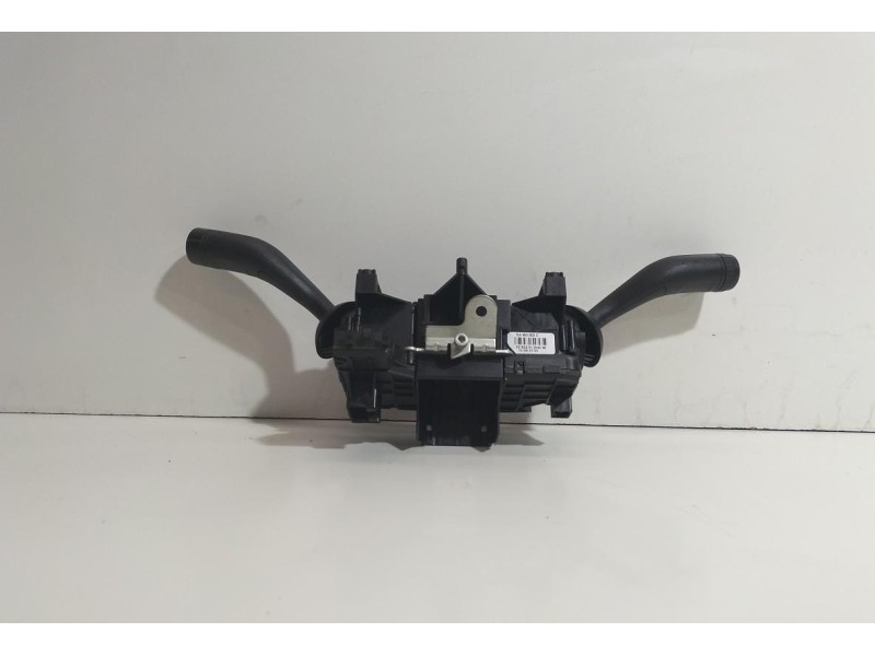 Recambio de mando multifuncion para volkswagen touareg (7l6) tdi v6 +motion referencia OEM IAM 7L6953503D 77885 