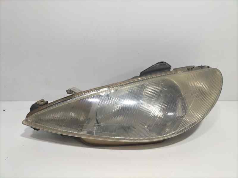 Recambio de faro izquierdo para peugeot 206 berlina xt referencia OEM IAM 9640559580 82071 