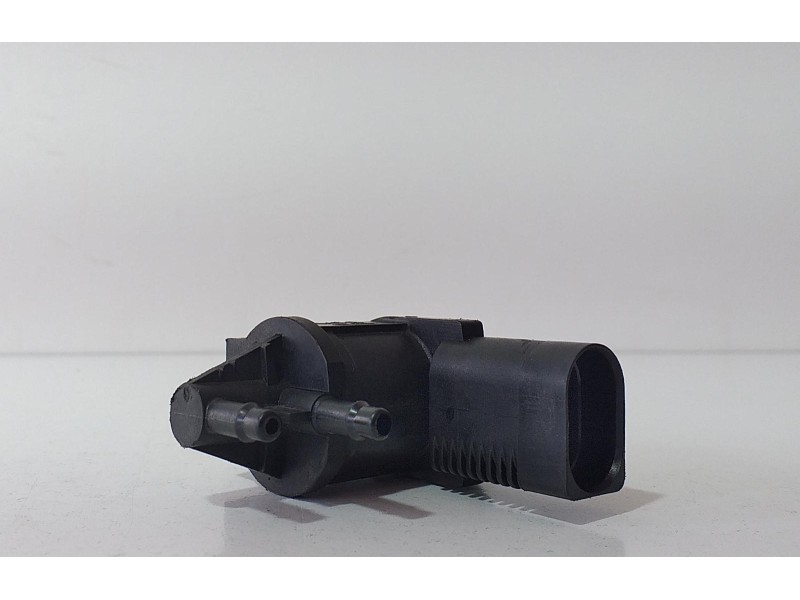 Recambio de valvula aire adicional para audi q5 (8r) 3.0 tdi referencia OEM IAM 1K0906283A 68735 