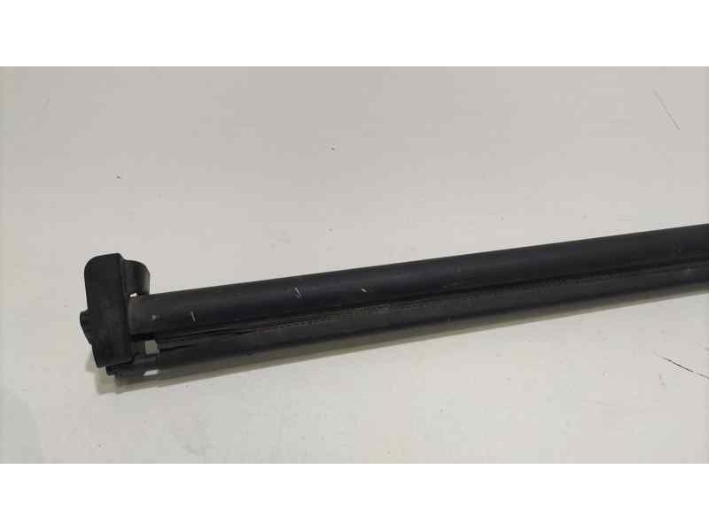 Recambio de bandeja trasera para renault megane ii coupe/cabrio confort authentique referencia OEM IAM 8200158220 84073 