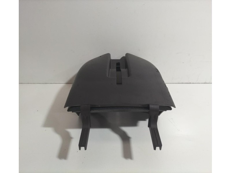 Recambio de molduras delanteras para volkswagen touareg (7l6) tdi v6 +motion referencia OEM IAM 7L6953516B 77891 