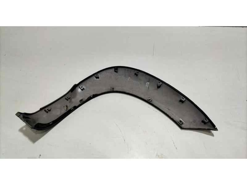 Recambio de aletin delantero izquierdo para hyundai tucson (jm) 2.0 crdi comfort (4wd) referencia OEM IAM 877112E000 84074 R