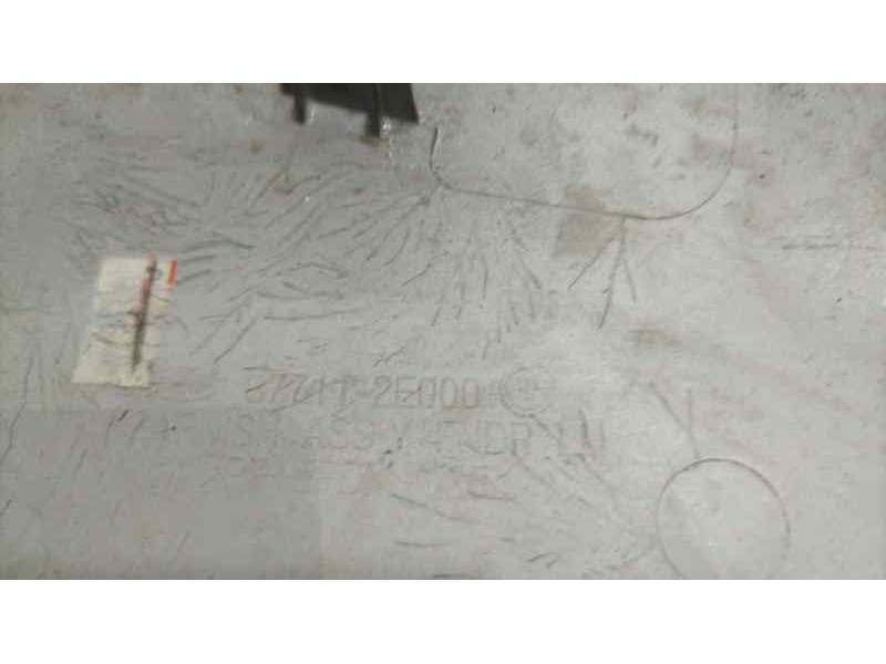 Recambio de aletin delantero izquierdo para hyundai tucson (jm) 2.0 crdi comfort (4wd) referencia OEM IAM 877112E000 84074 R