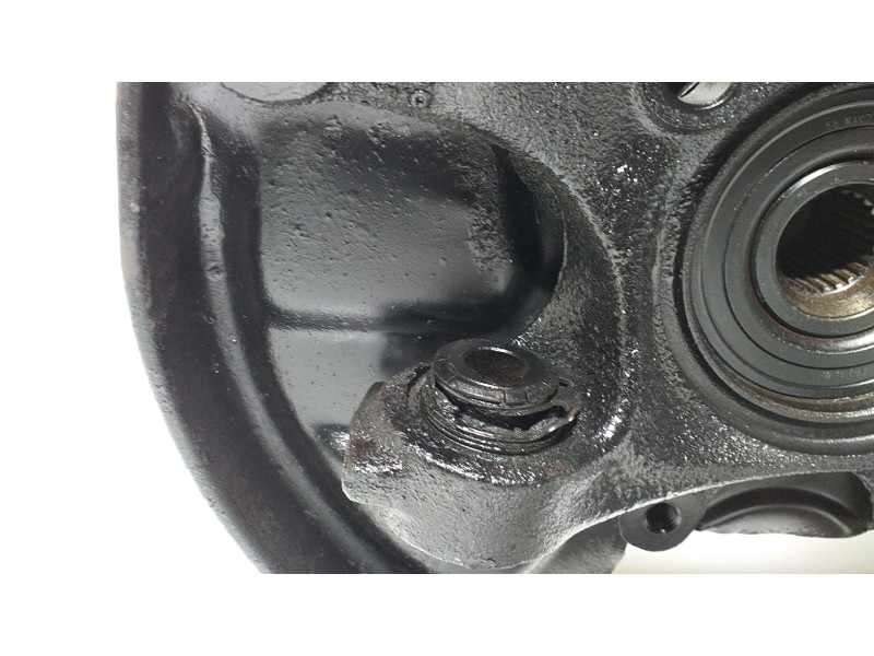 Recambio de mangueta trasera derecha para mercedes-benz clase slk (w170) roadster 230 compressor (170.447) referencia OEM IAM A2